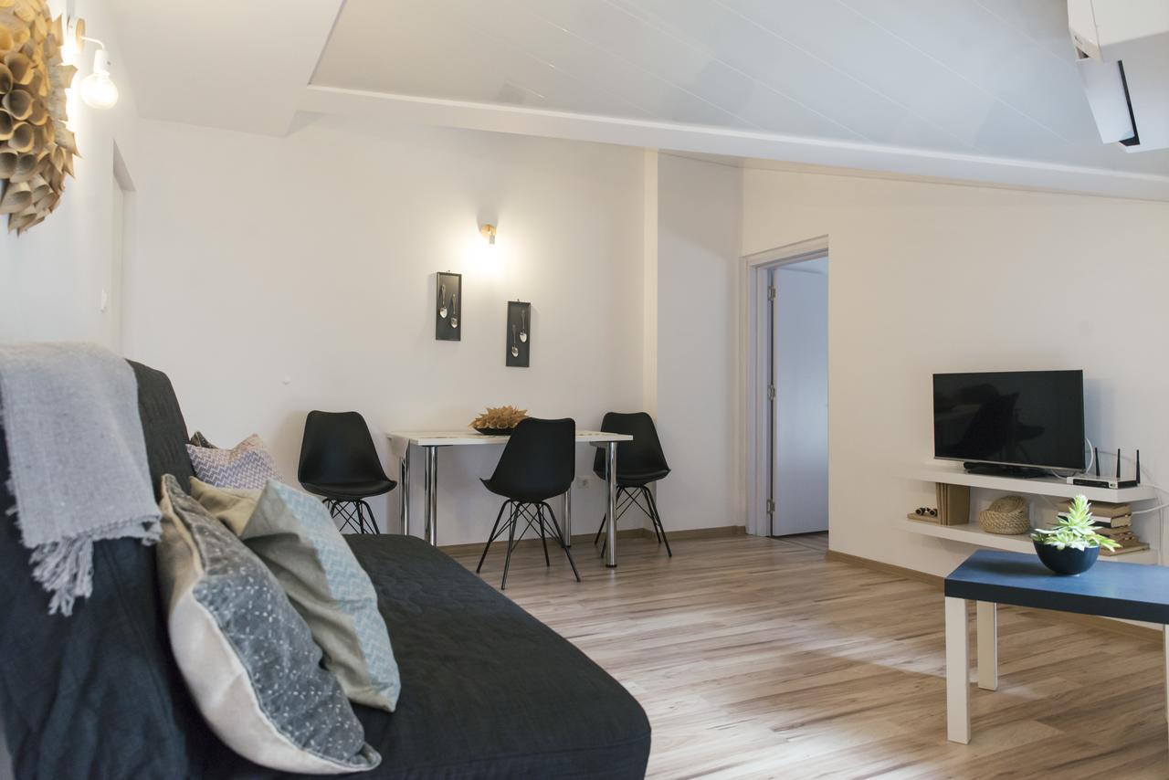 Balabanov White Apartment Varna Bagian luar foto